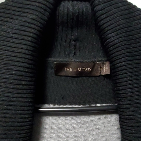 The Limited Cardigan - Picture 3 of 4